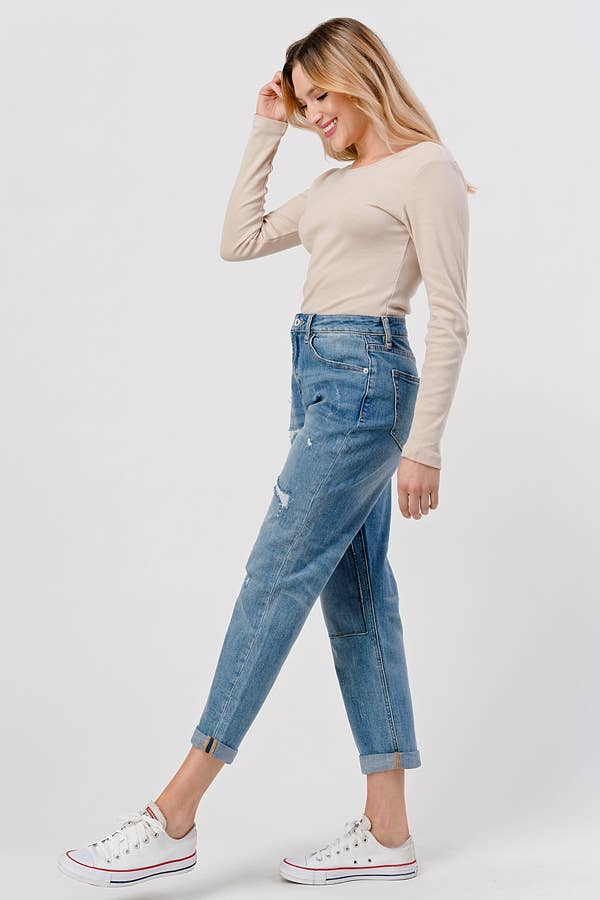 Medium Light Wash - Mom Jeans