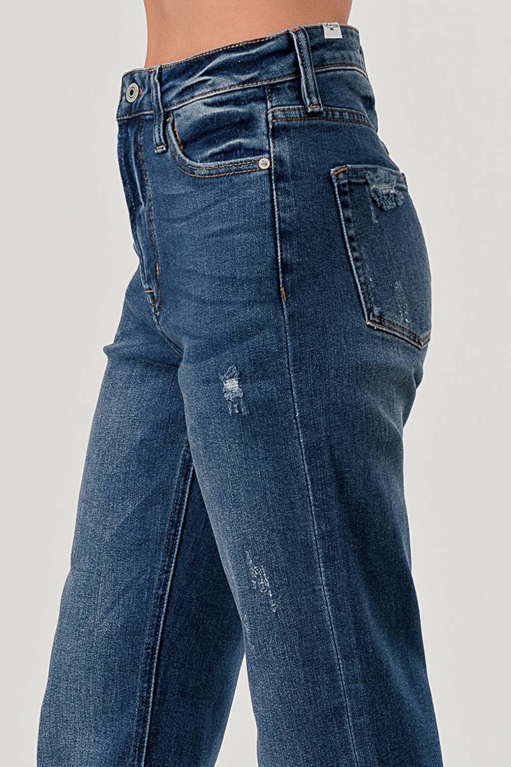 DISTRESSED STRAIGHT FIT JEANS - DARK WASH