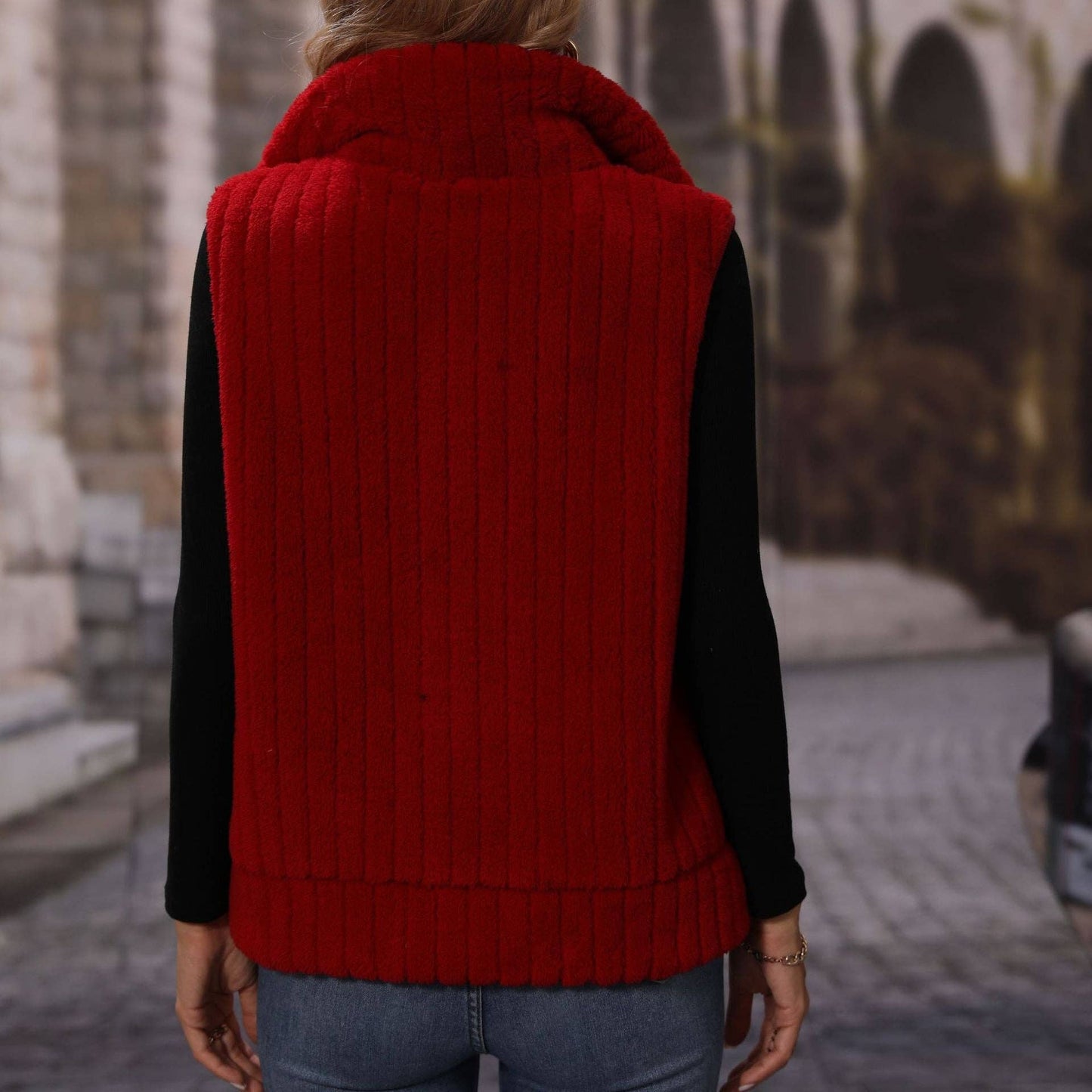 Red Sleeveless Loose Vest