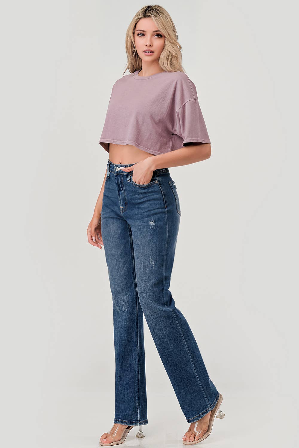DISTRESSED STRAIGHT FIT JEANS - DARK WASH