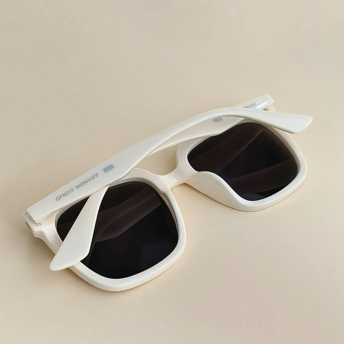 RETRO SUNSCREEN BIG FRAME THIN SUNGLASSES