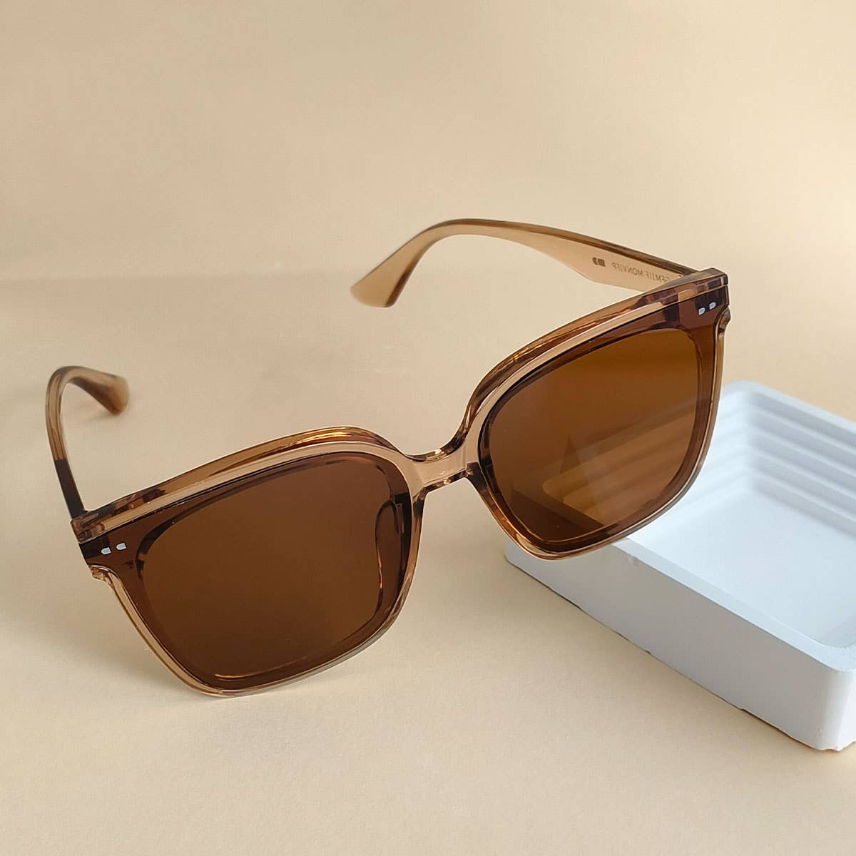 RETRO SUNSCREEN BIG FRAME THIN SUNGLASSES