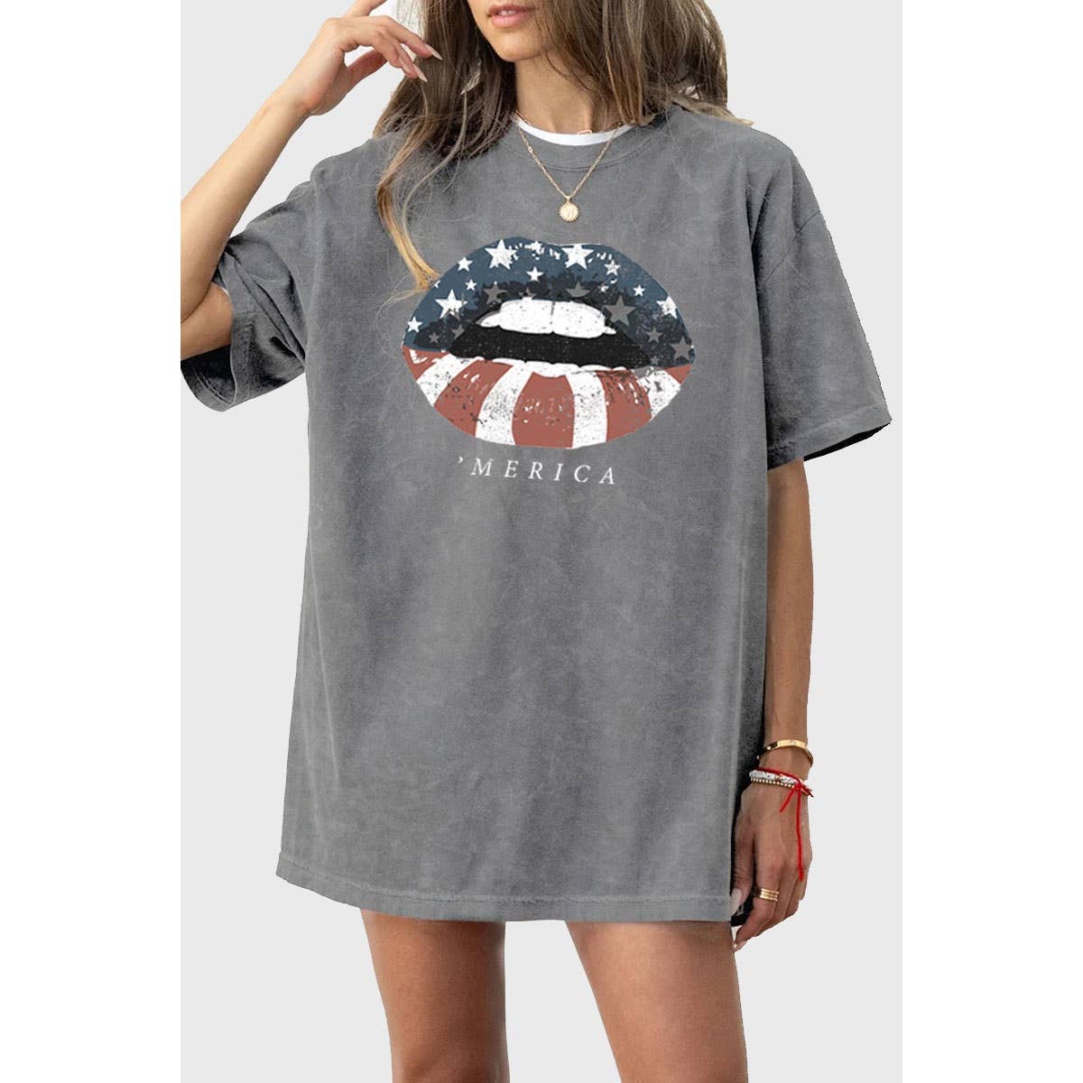 FLAG LIPS MERICA OVERSIZED GRAPHIC TEE