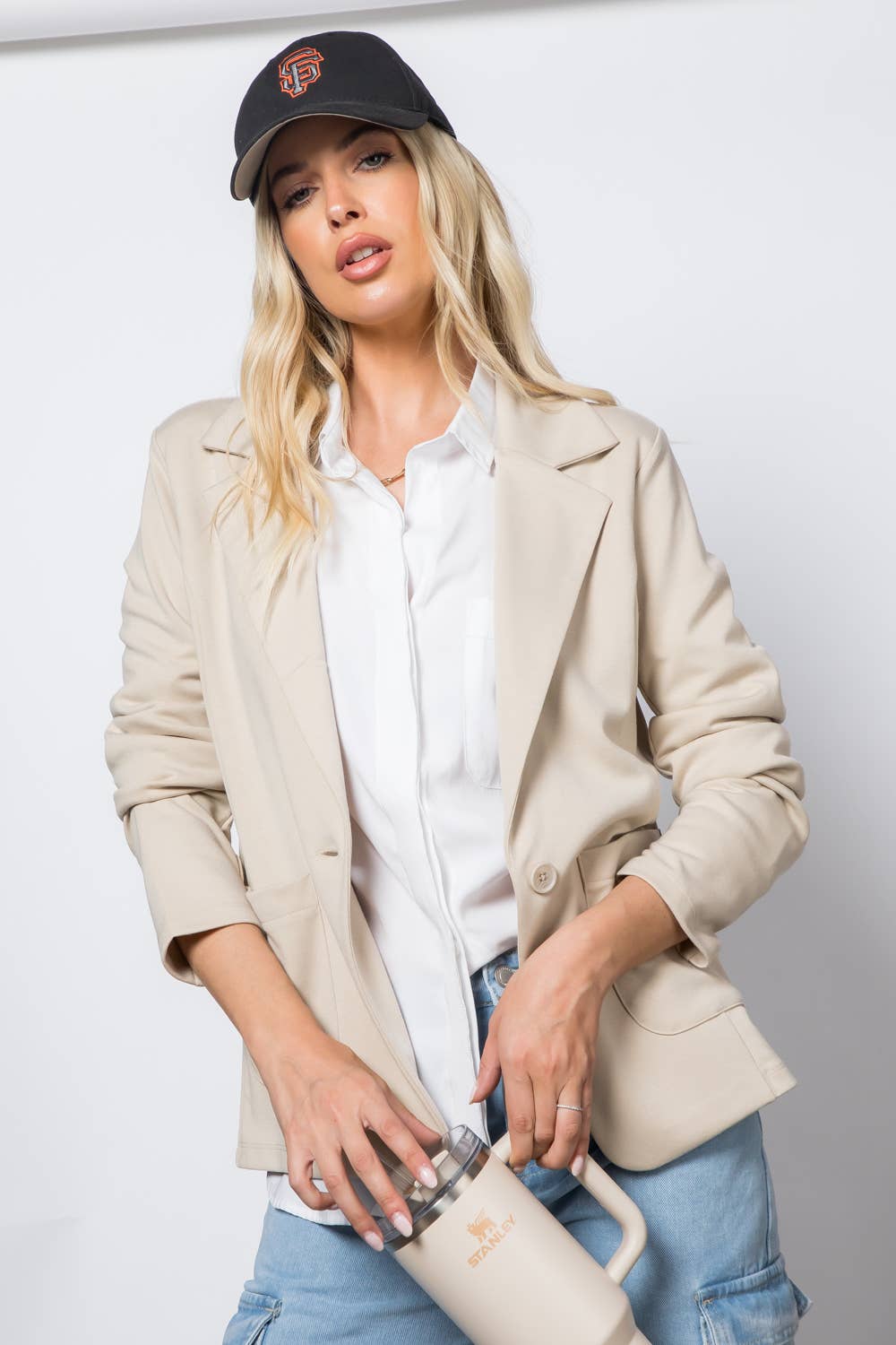 One Button Front /w Patch Pocket Blazer