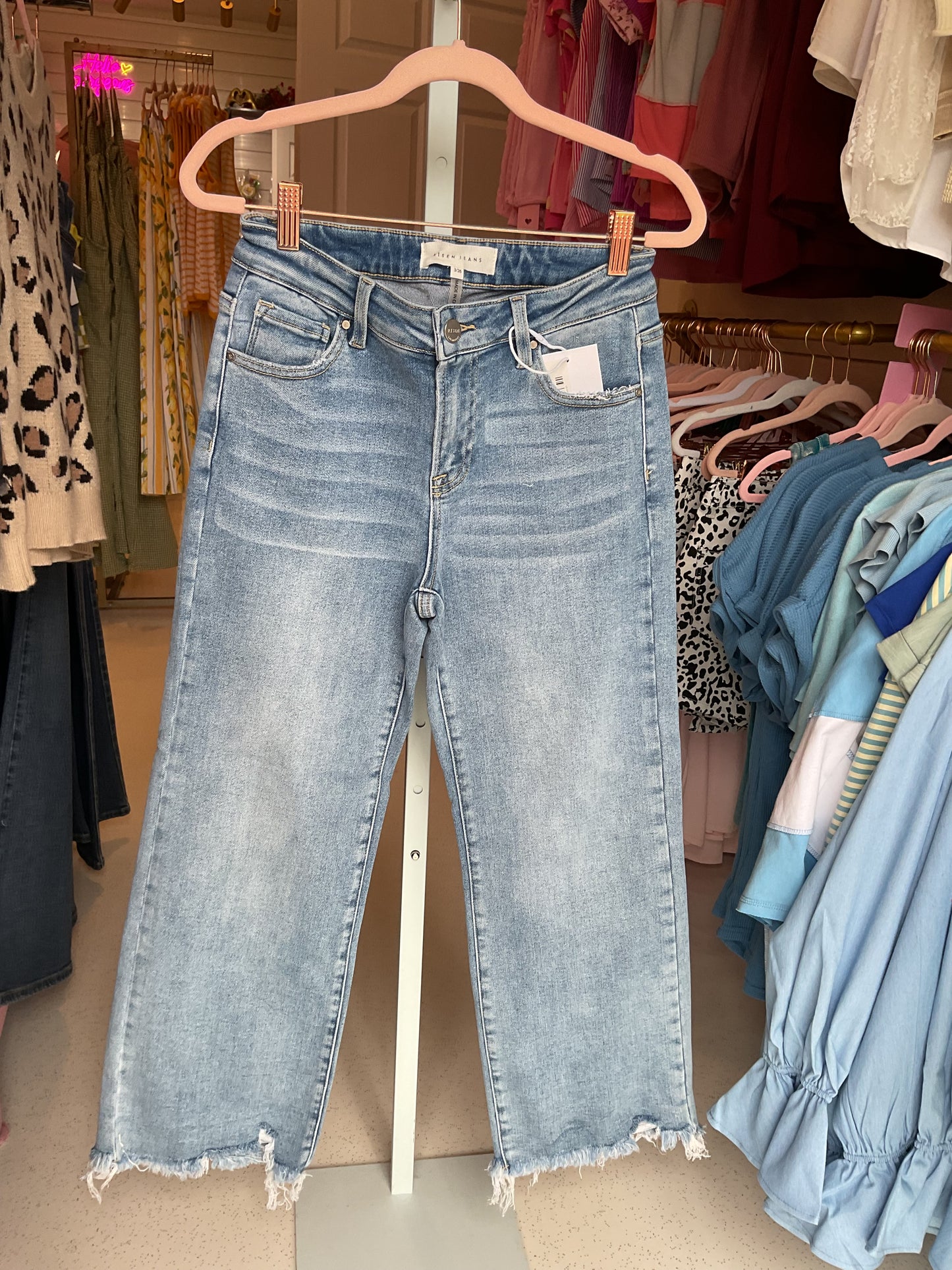 LIGHT Mid Rise Crop Straight Jeans-Stretchy