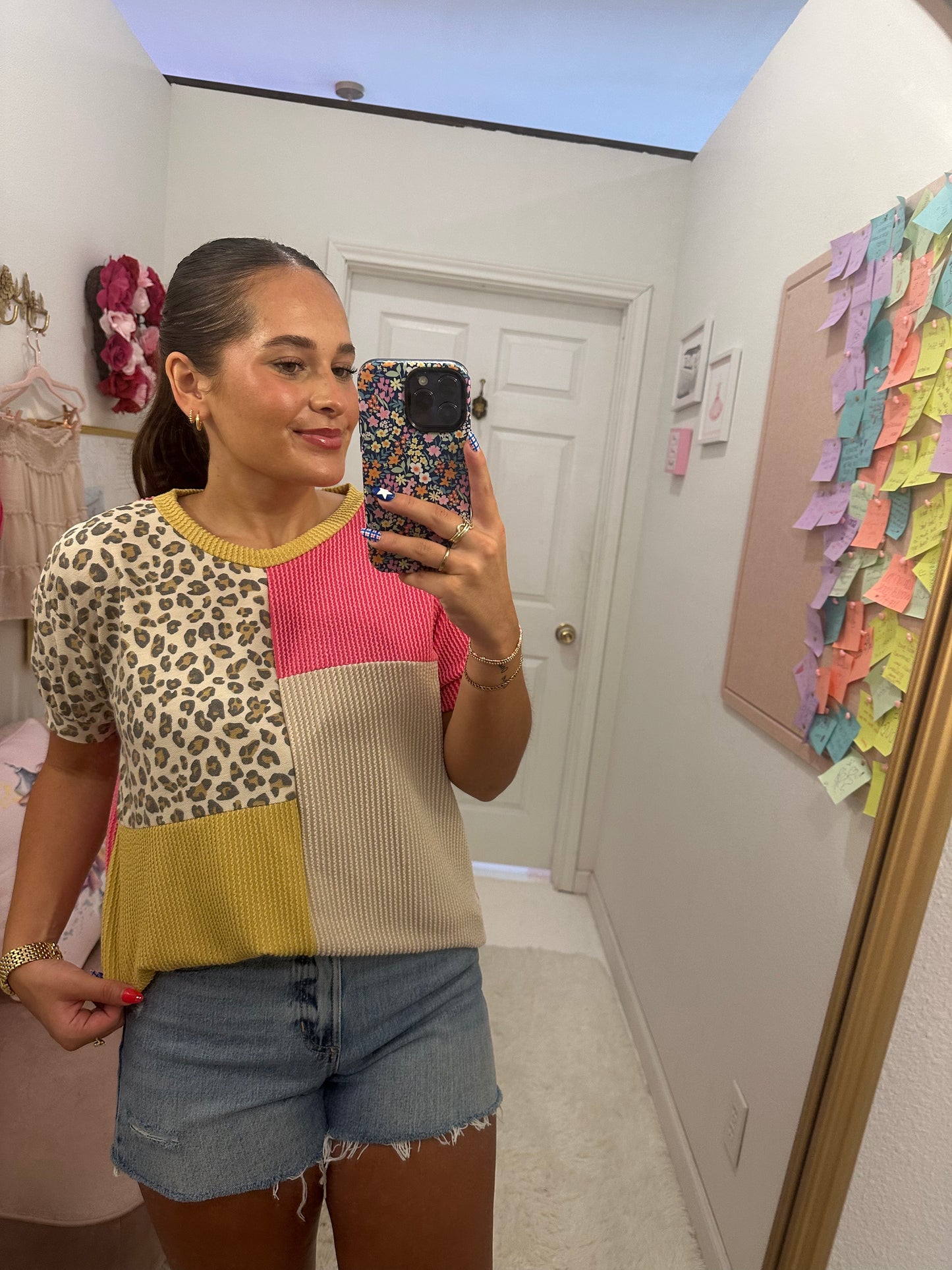 LMT4316-Feeling Fierce Color Block Top