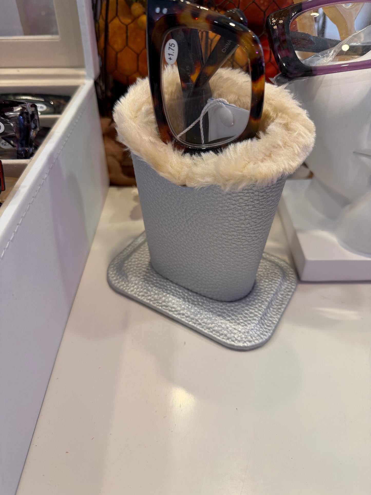 Eye glass stand up holder
