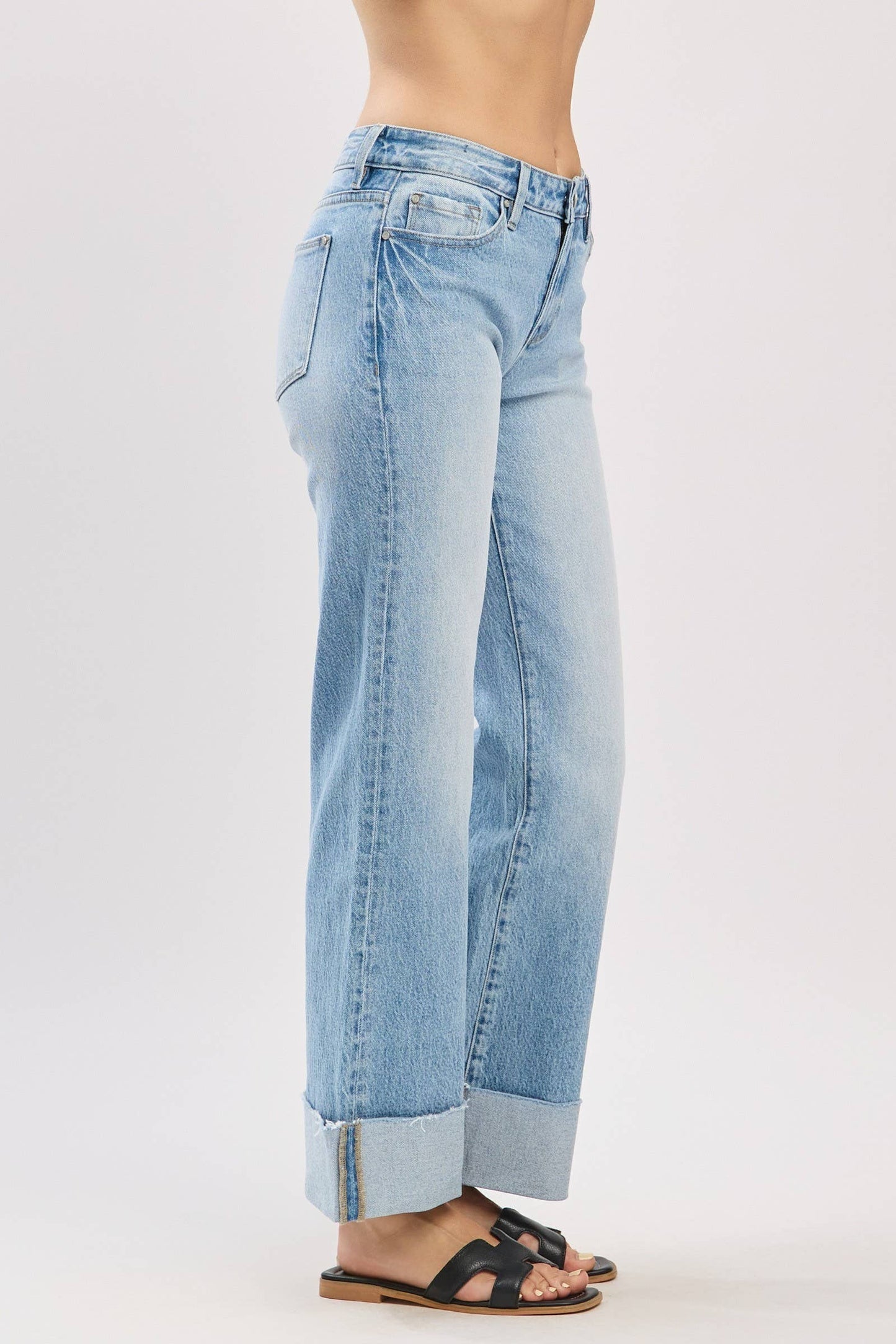 MID RISE COMFORT RELAXED FLARE W/ CUFFED HEM
