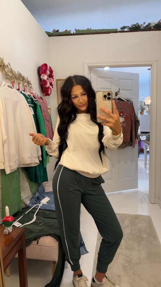 BUTTER SOFT PIPING JOGGER PANT