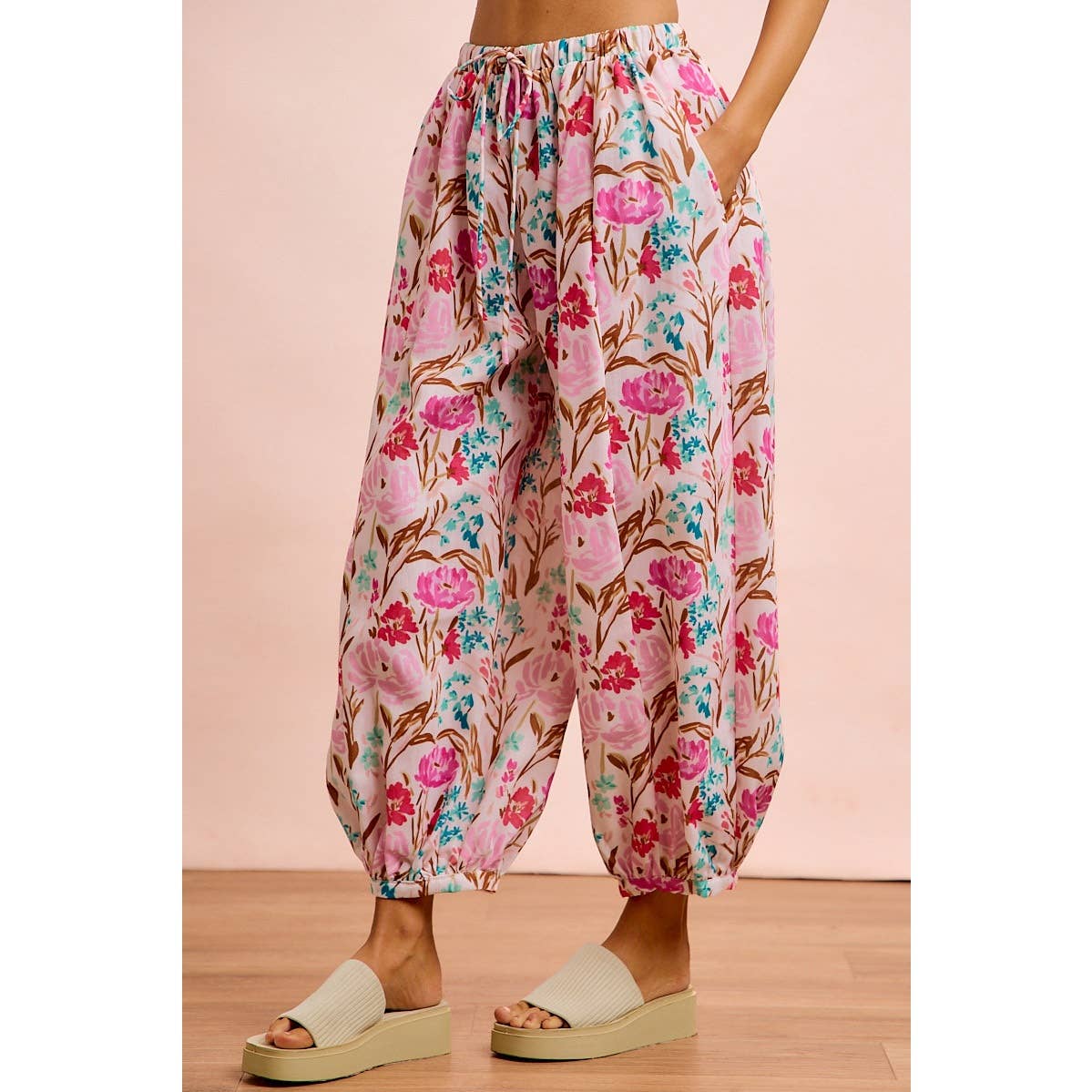 FLOWER PRINTED ELASTIC WAIST BALLOON PANTS