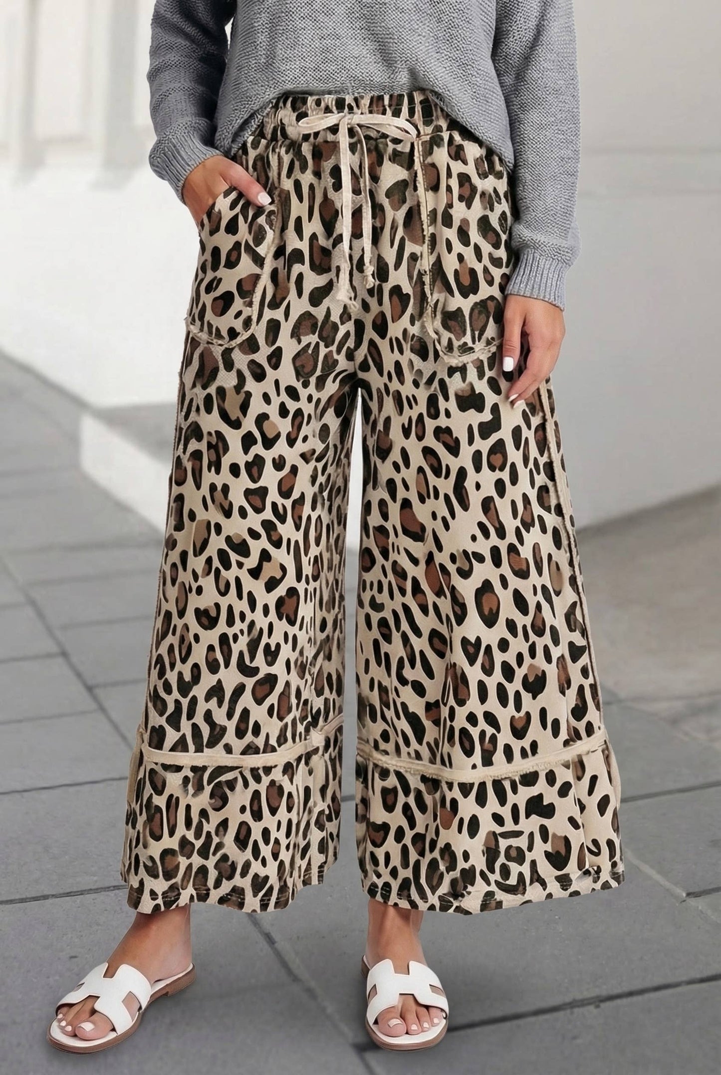 Leopard Wide Leg Cropped Pants |