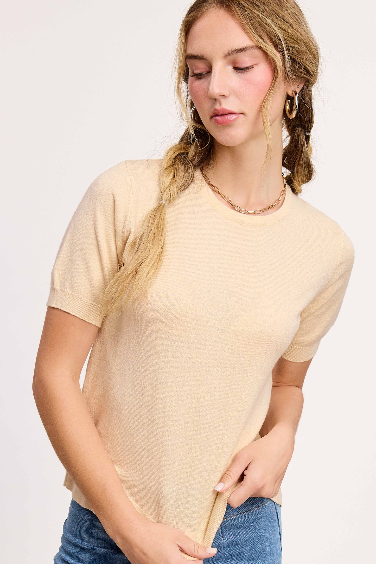 Soft Short Puffy Sleeve Basic Stretchy Knit Top