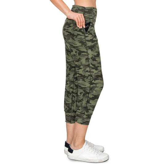 Slim Fit Activewear Capri Joggers with Hidden Back Pocket