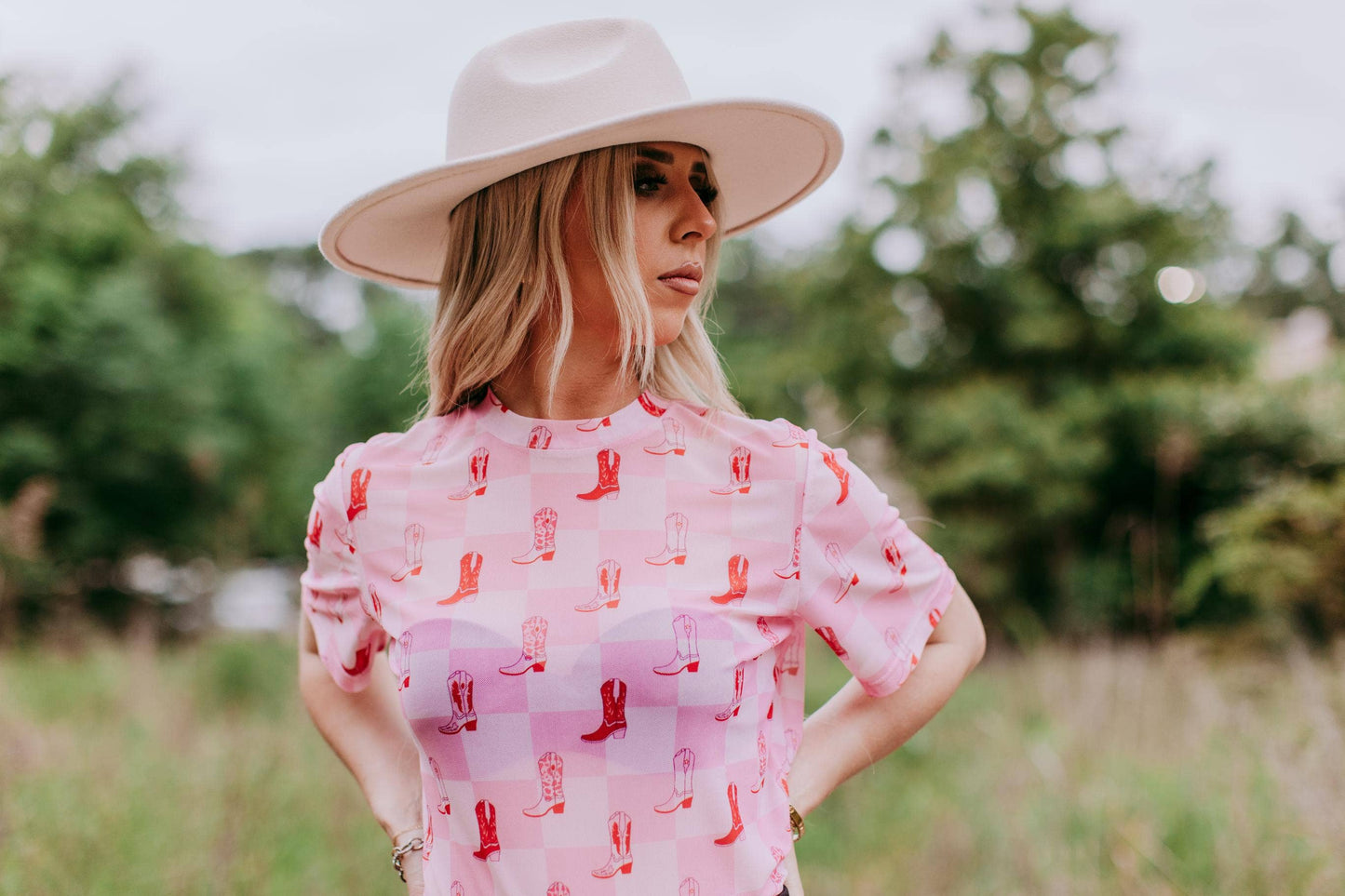 Cheery Short Sleeve Mesh Top - Pink Checkers