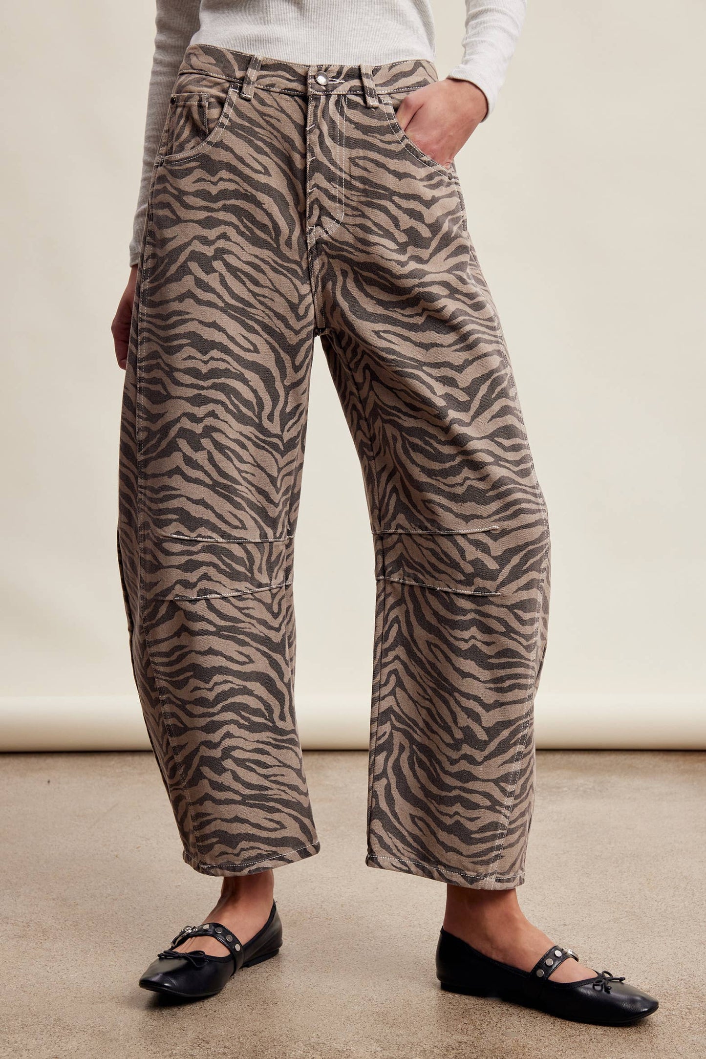 Zebra Print Barrel Jeans LP0260