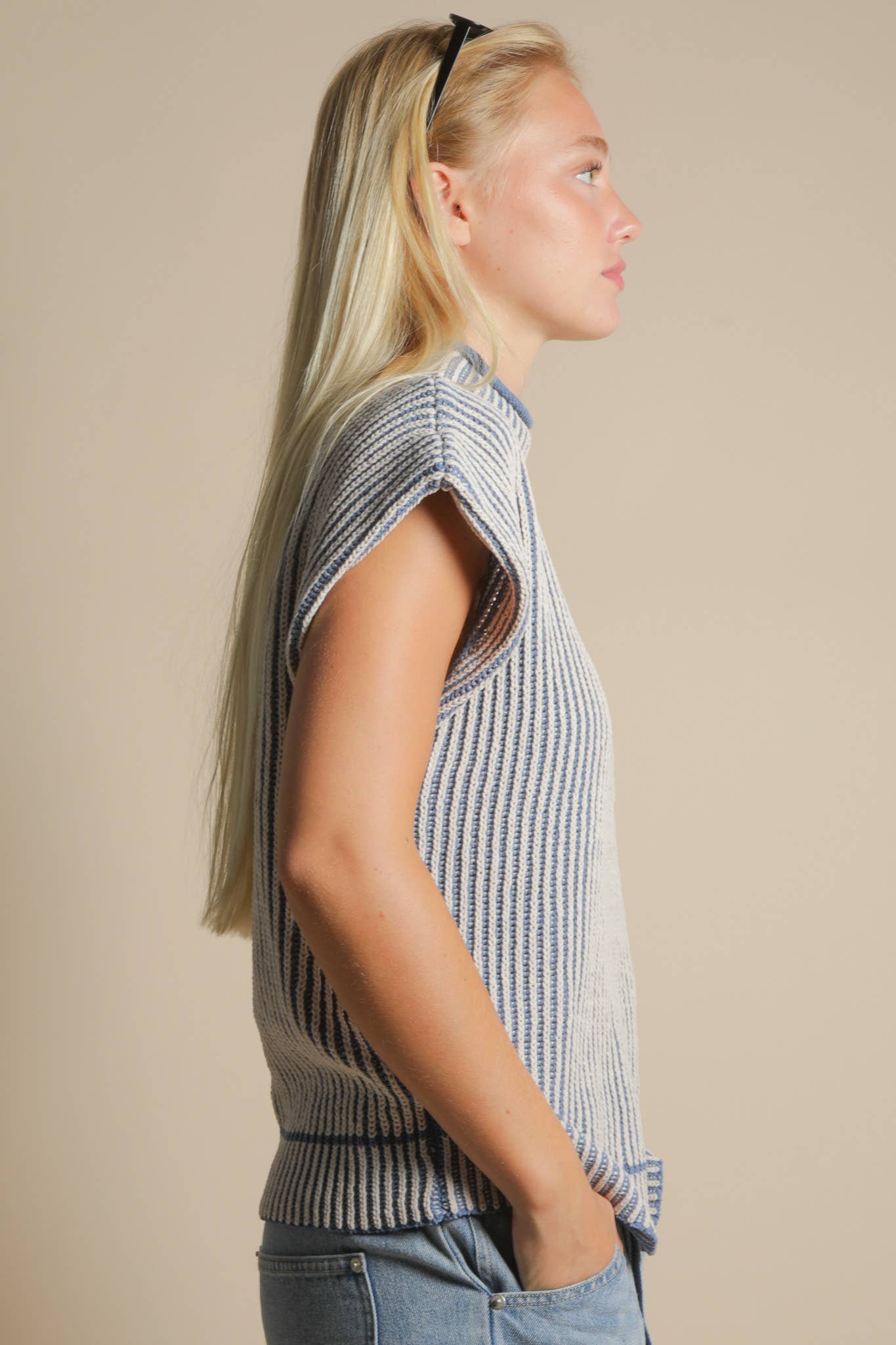 Two Tone Ribbed Knit Sweater Vest