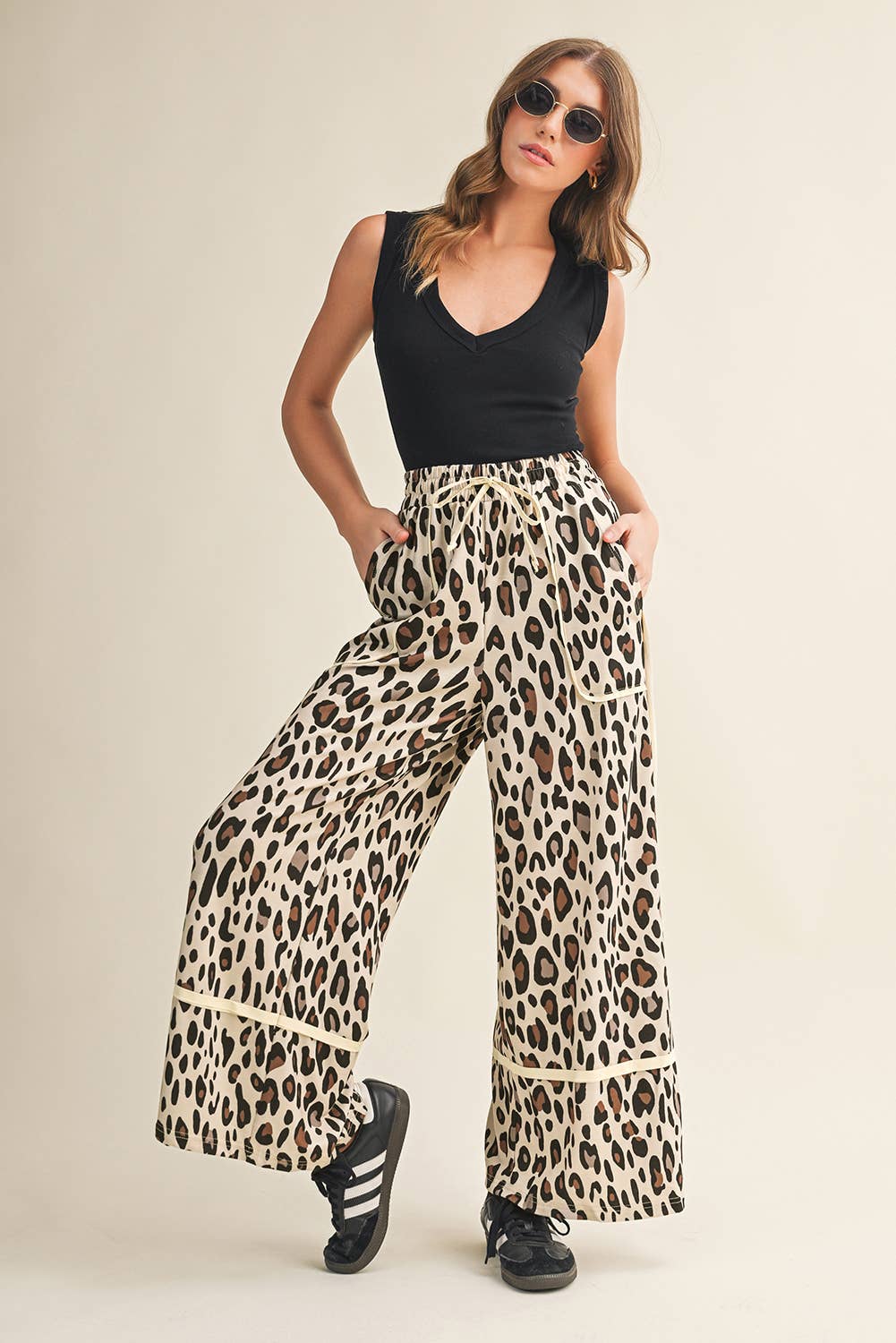Leopard Wide Leg Cropped Pants |