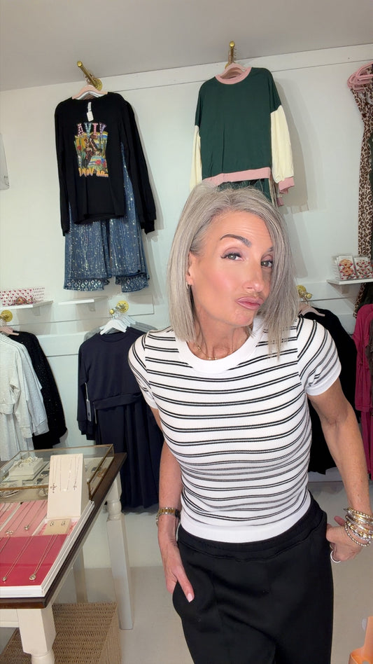 Short Sleeve Crew Neck Striped Seamless Top