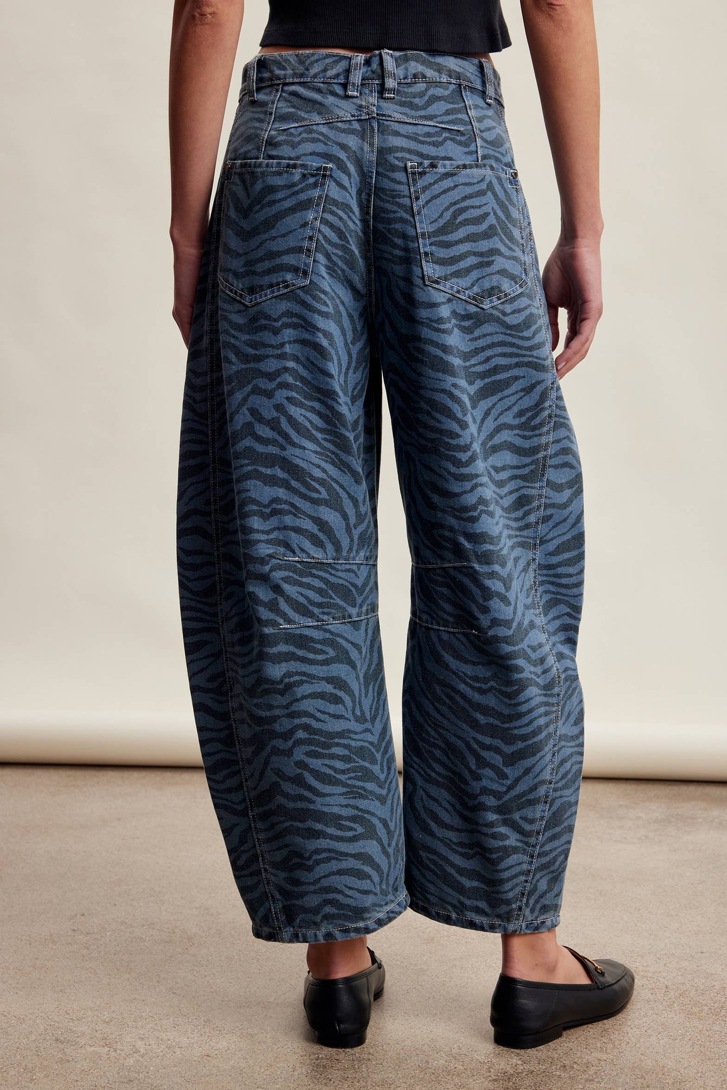 Zebra Print Barrel Jeans LP0260