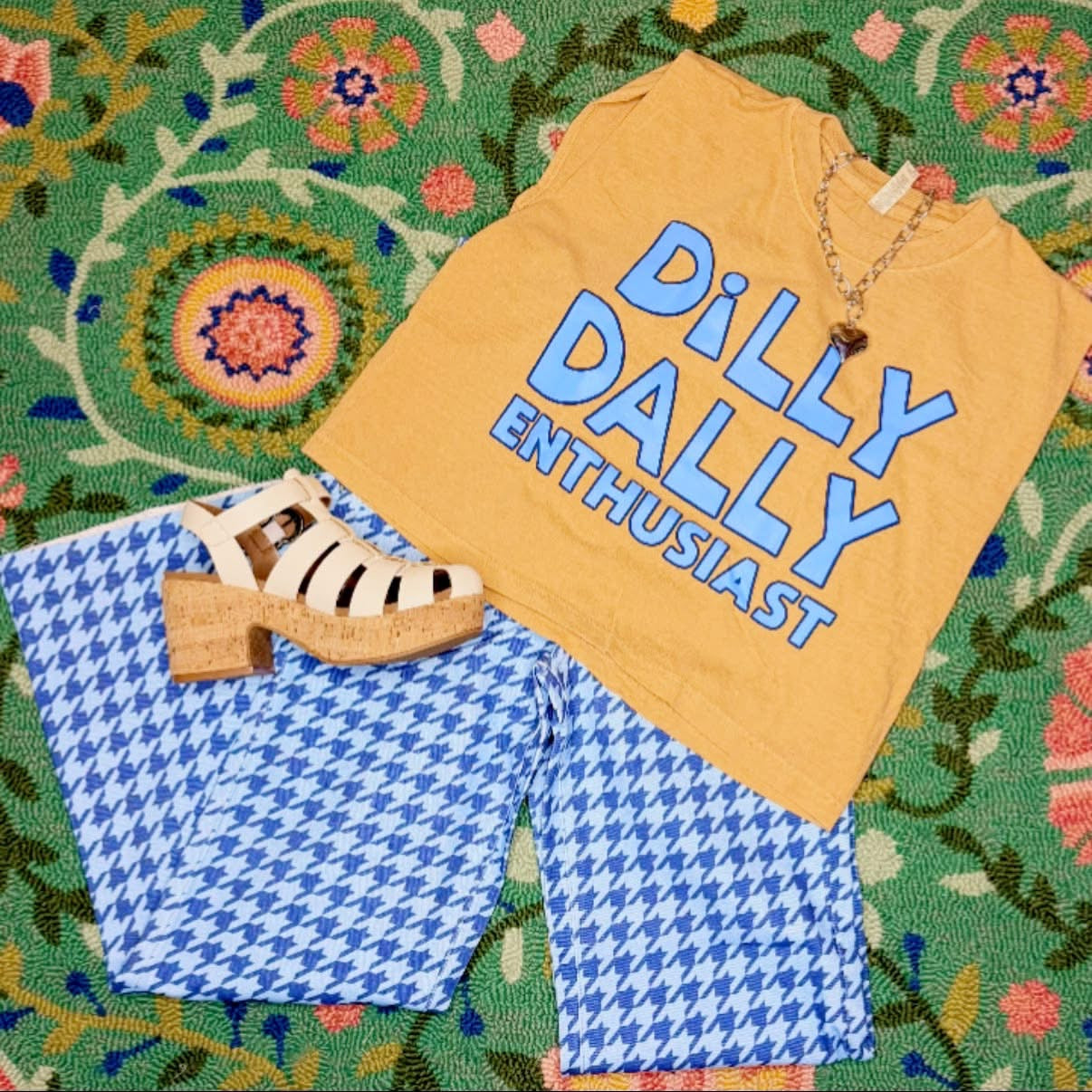 Poppy & Pine Dilly Dally