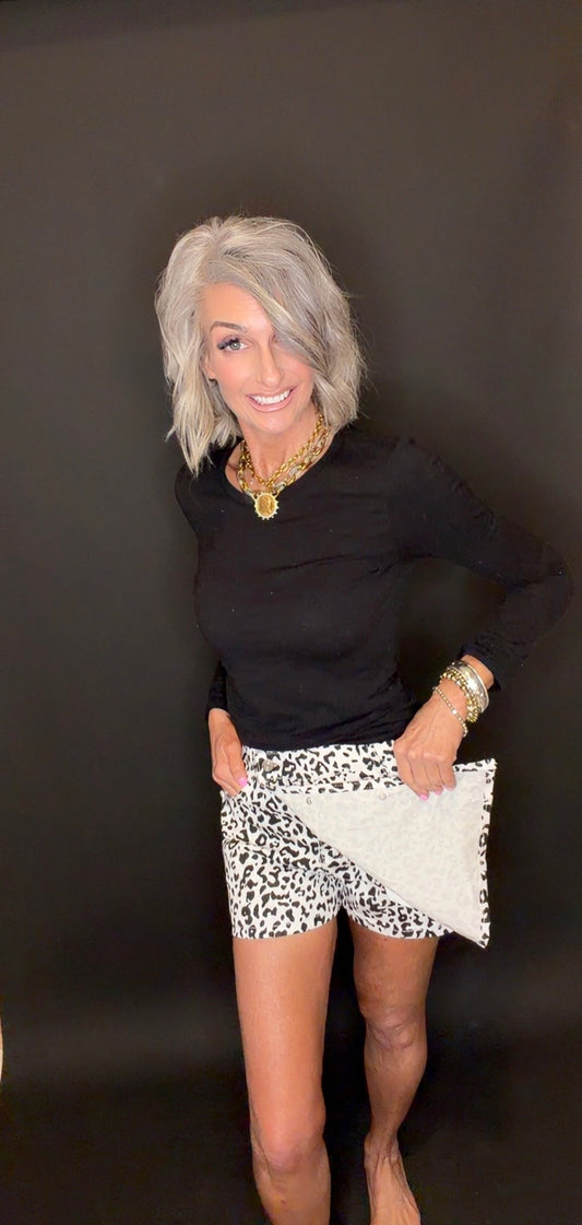 Brown Leopard Print Button Overlap Denim Shorts