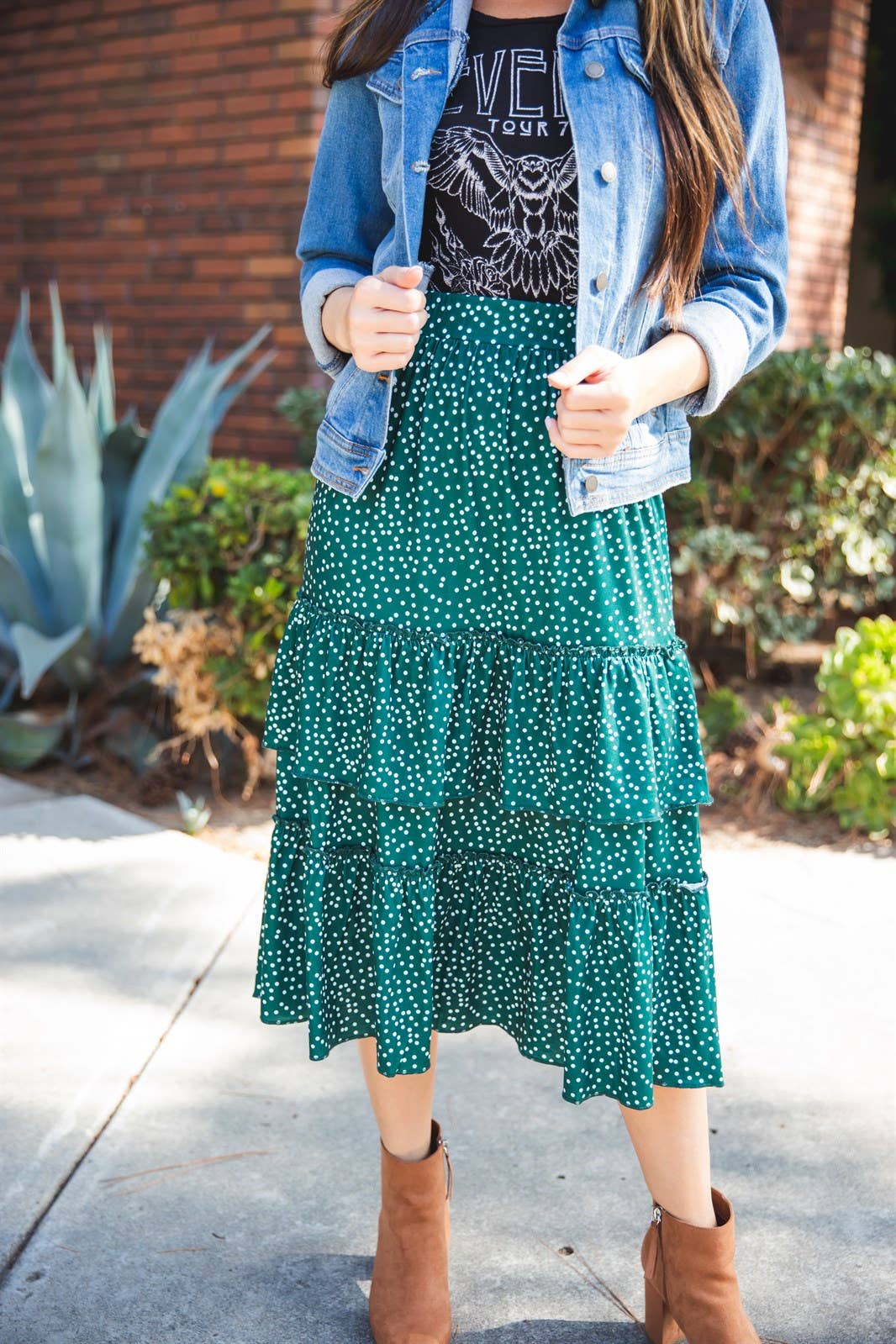 Ruffle Tiered Midi Raven Skirt
