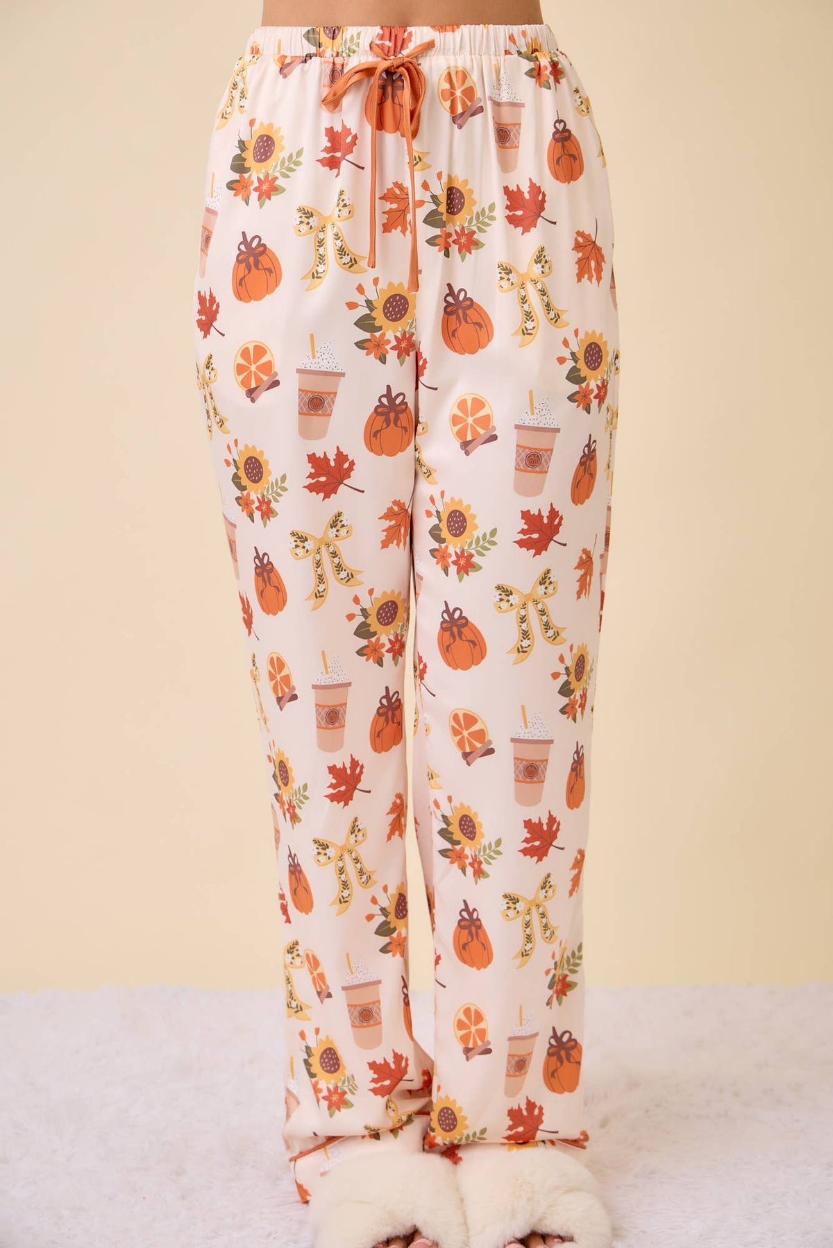Pumpkin Spice Fall Print Pajama Set – Holiday Sleepwear