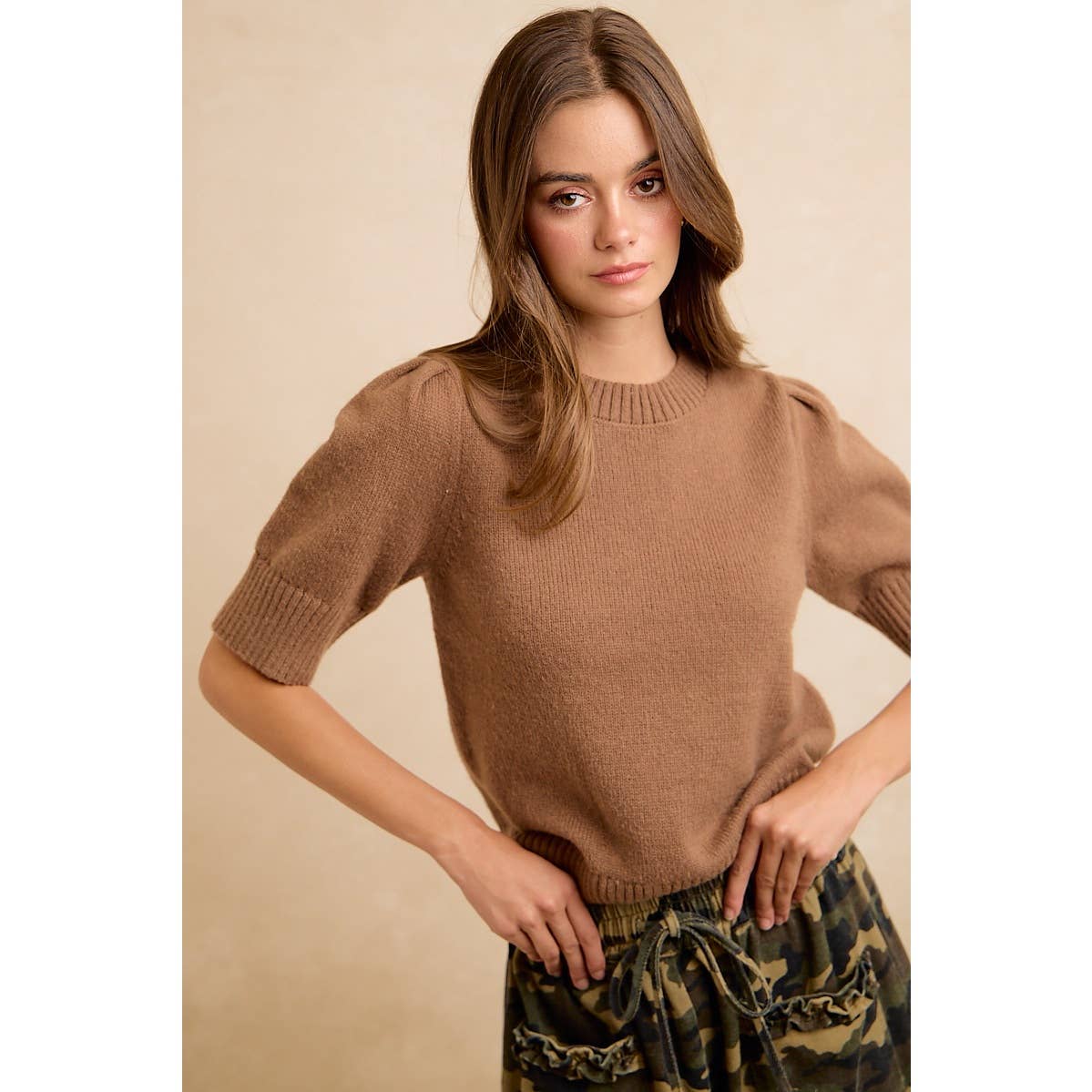 SOLID KNIT PUFF SHORT SLEEVES TOP