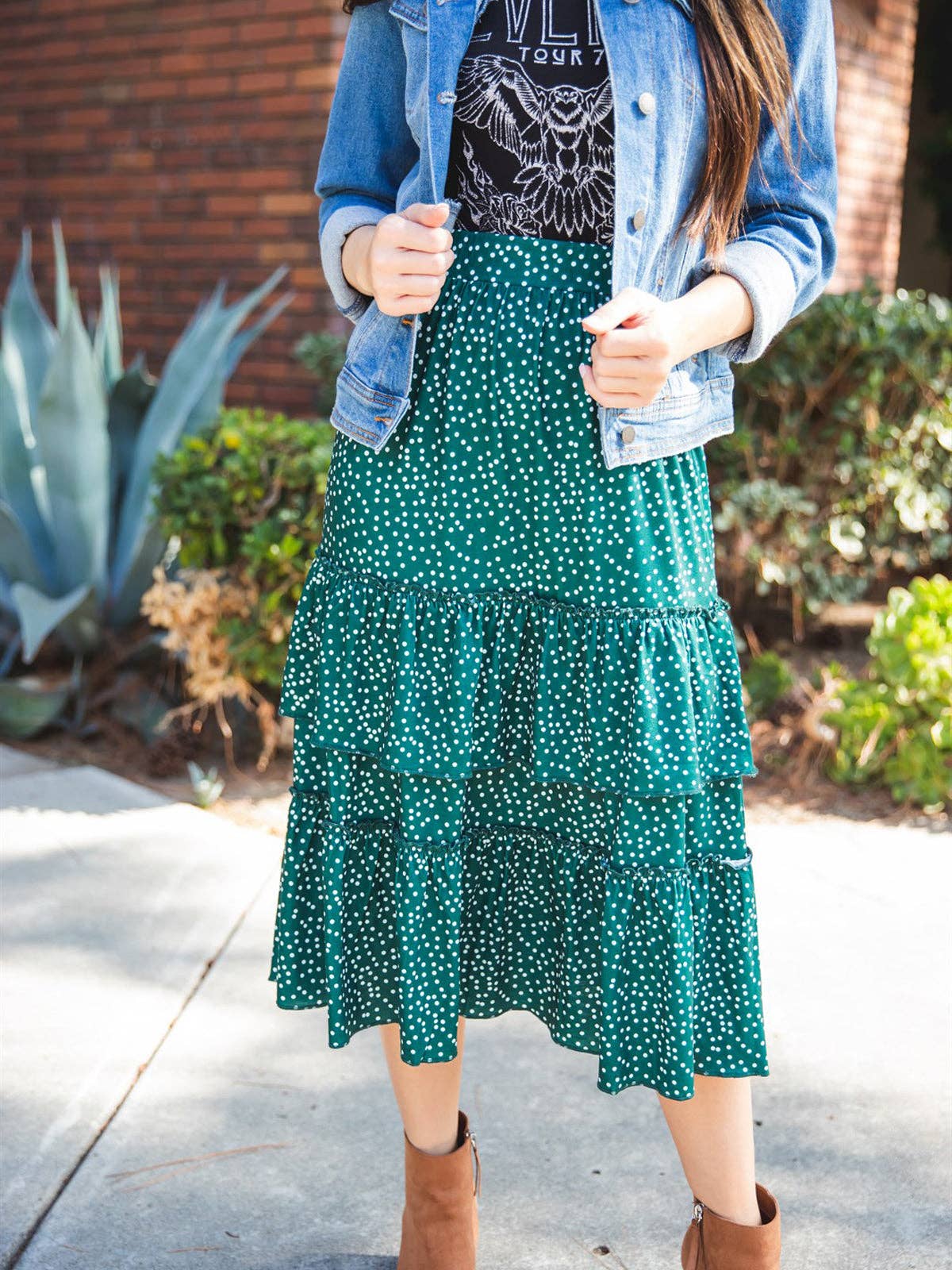 Ruffle Tiered Midi Raven Skirt