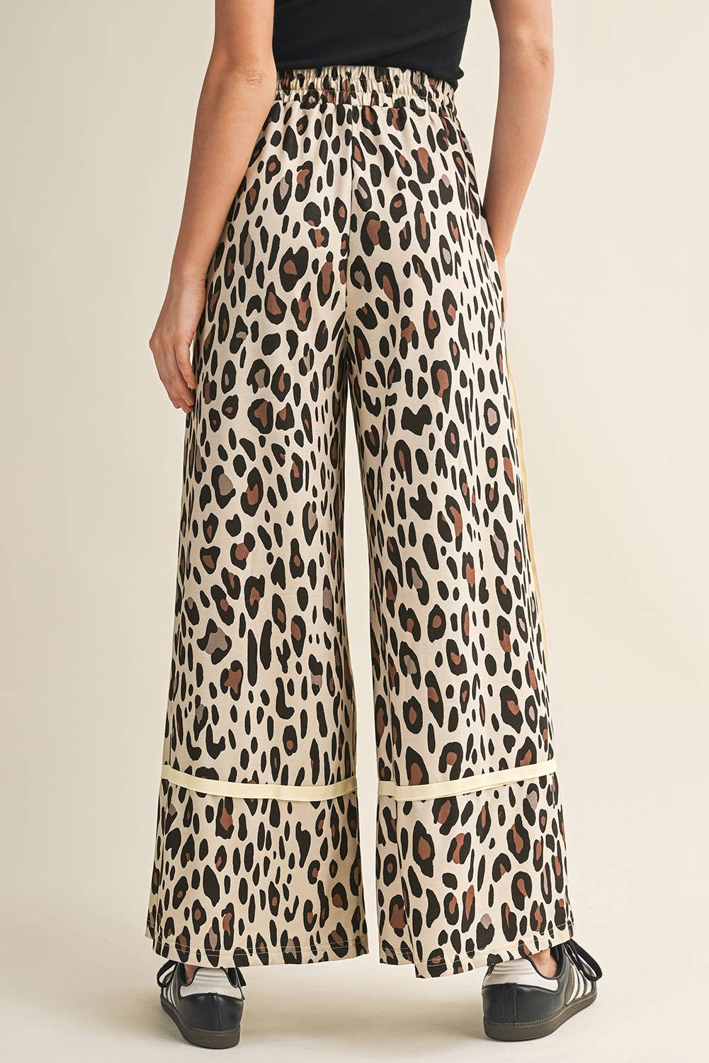 Leopard Wide Leg Cropped Pants |
