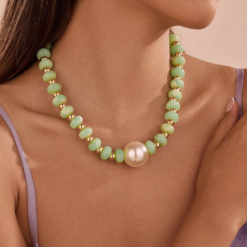 Pearl Pendant Resin Beaded Necklaces | 40NK9751