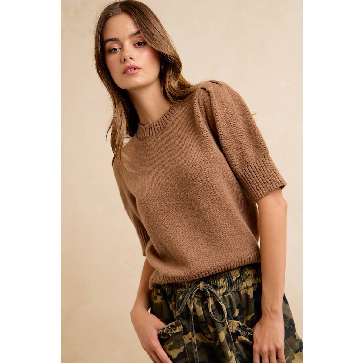 SOLID KNIT PUFF SHORT SLEEVES TOP