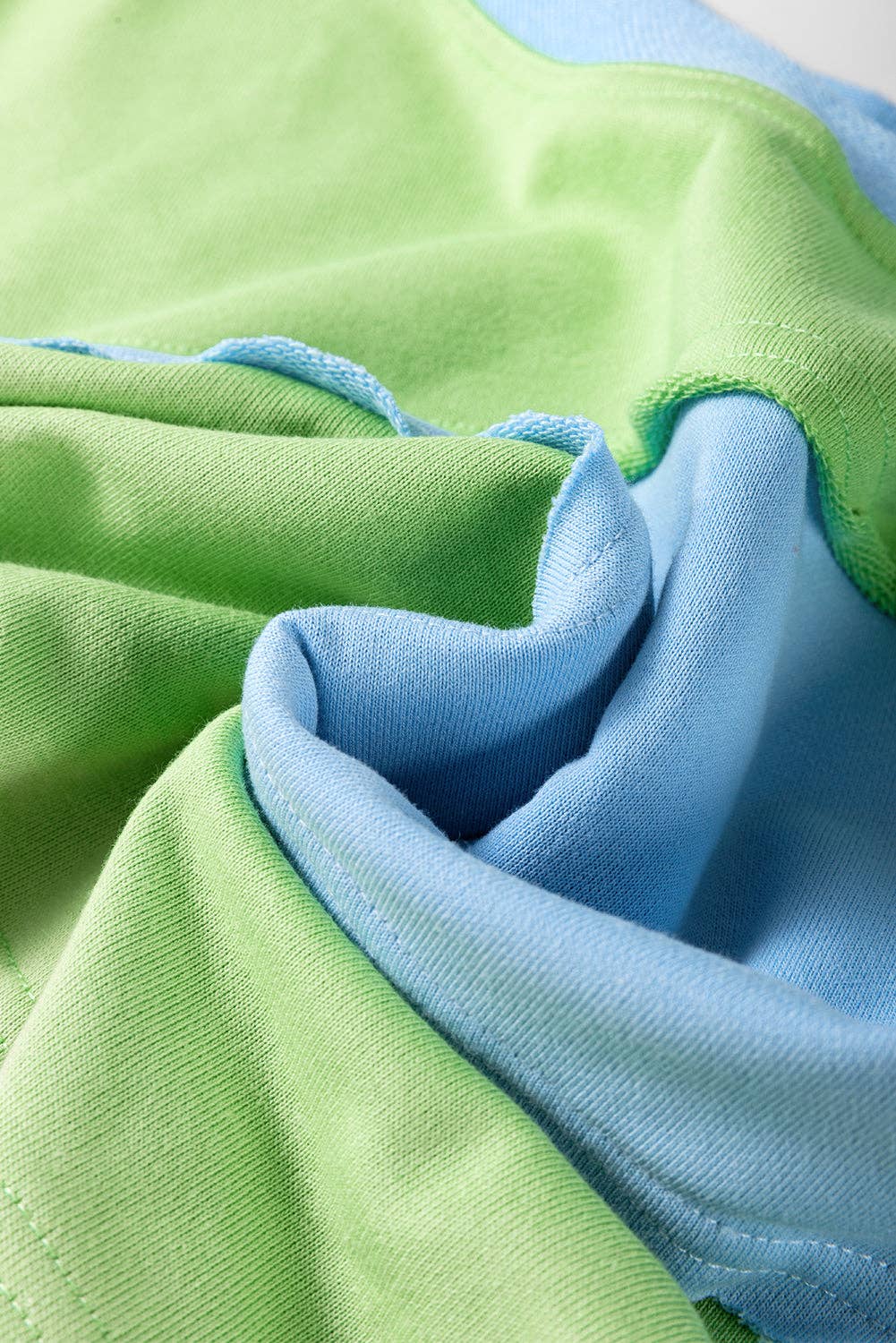 Plus Size Colorblock Reverse Seam T-Shirt