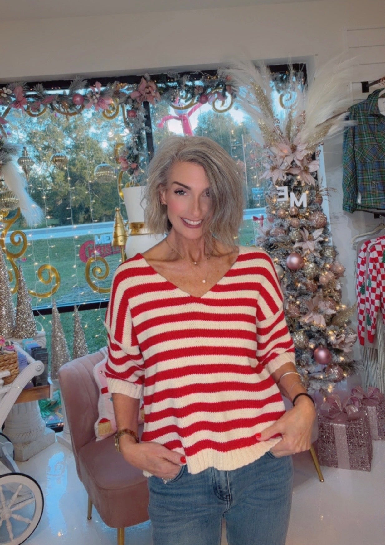 Striped Short Sleeve V-Neck Knit Top