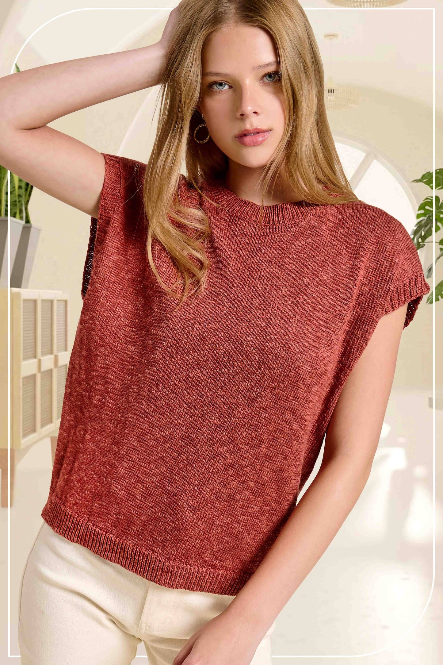 Loose Fit Sleeveless Ribbed Knit Crew Neck Top
