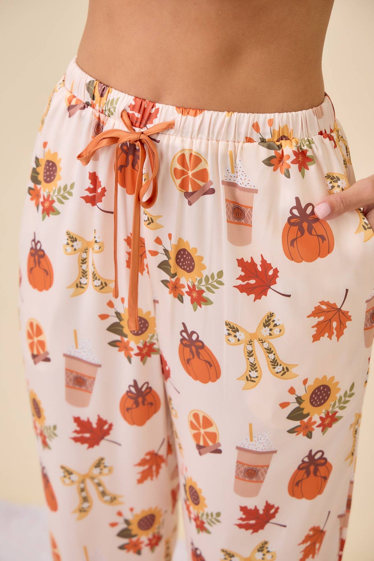 Pumpkin Spice Fall Print Pajama Set – Holiday Sleepwear