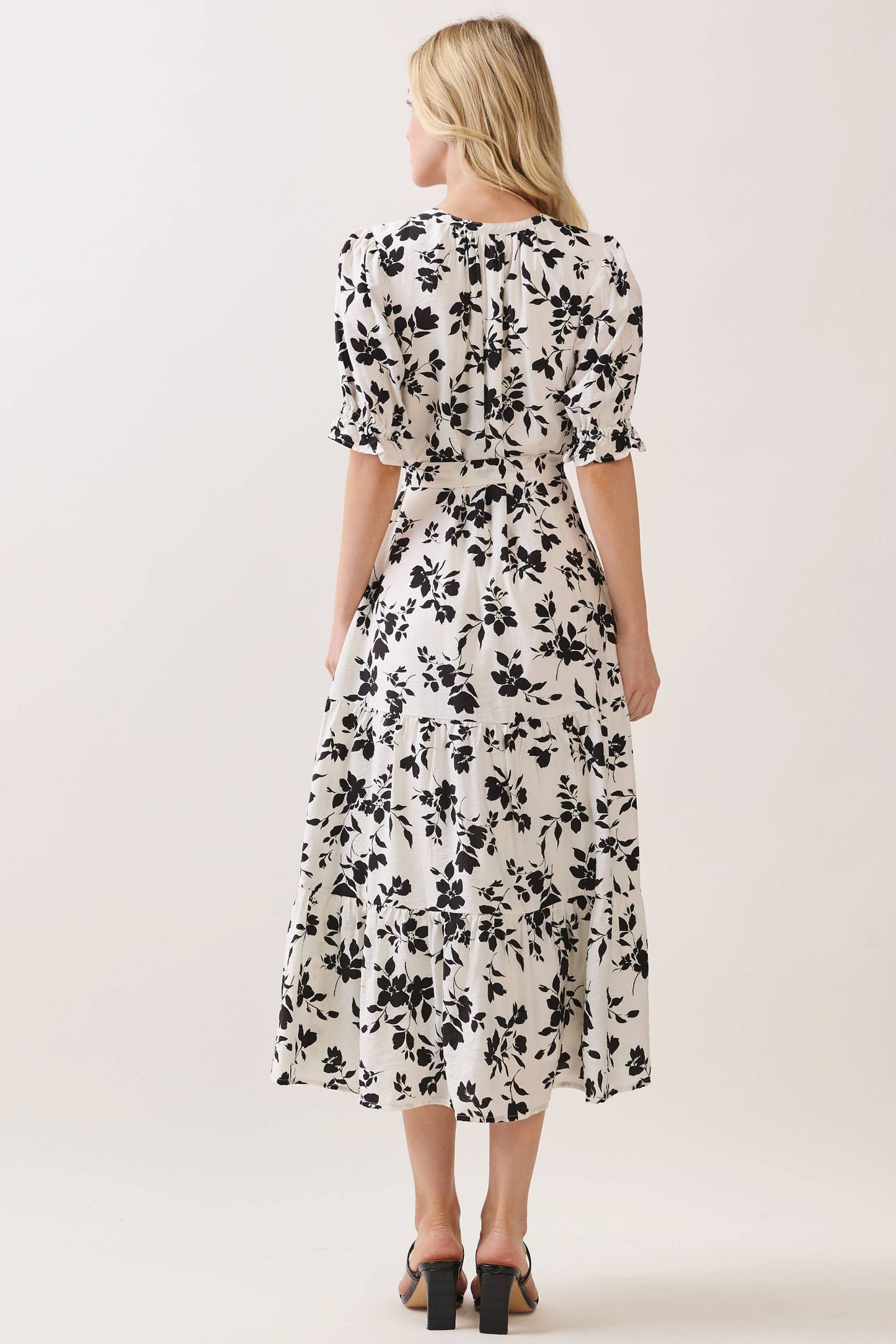 V NECK WAIST TIE TIERED MIDI DRESS -