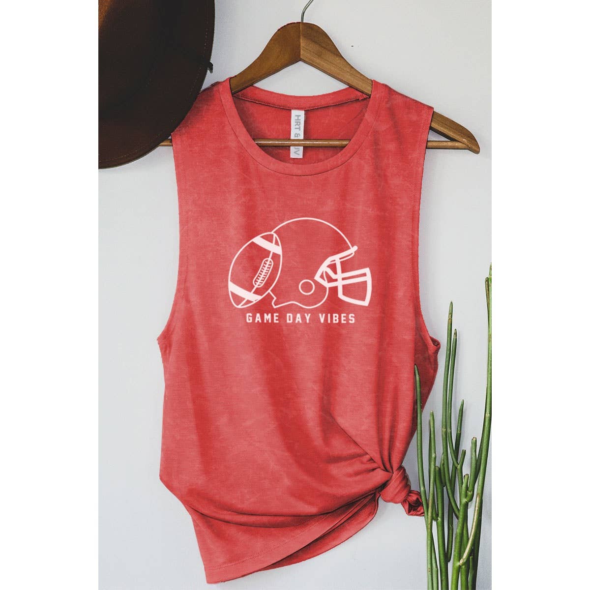 GAME DAY VIBES MINERAL GRAPHIC TANK TOP