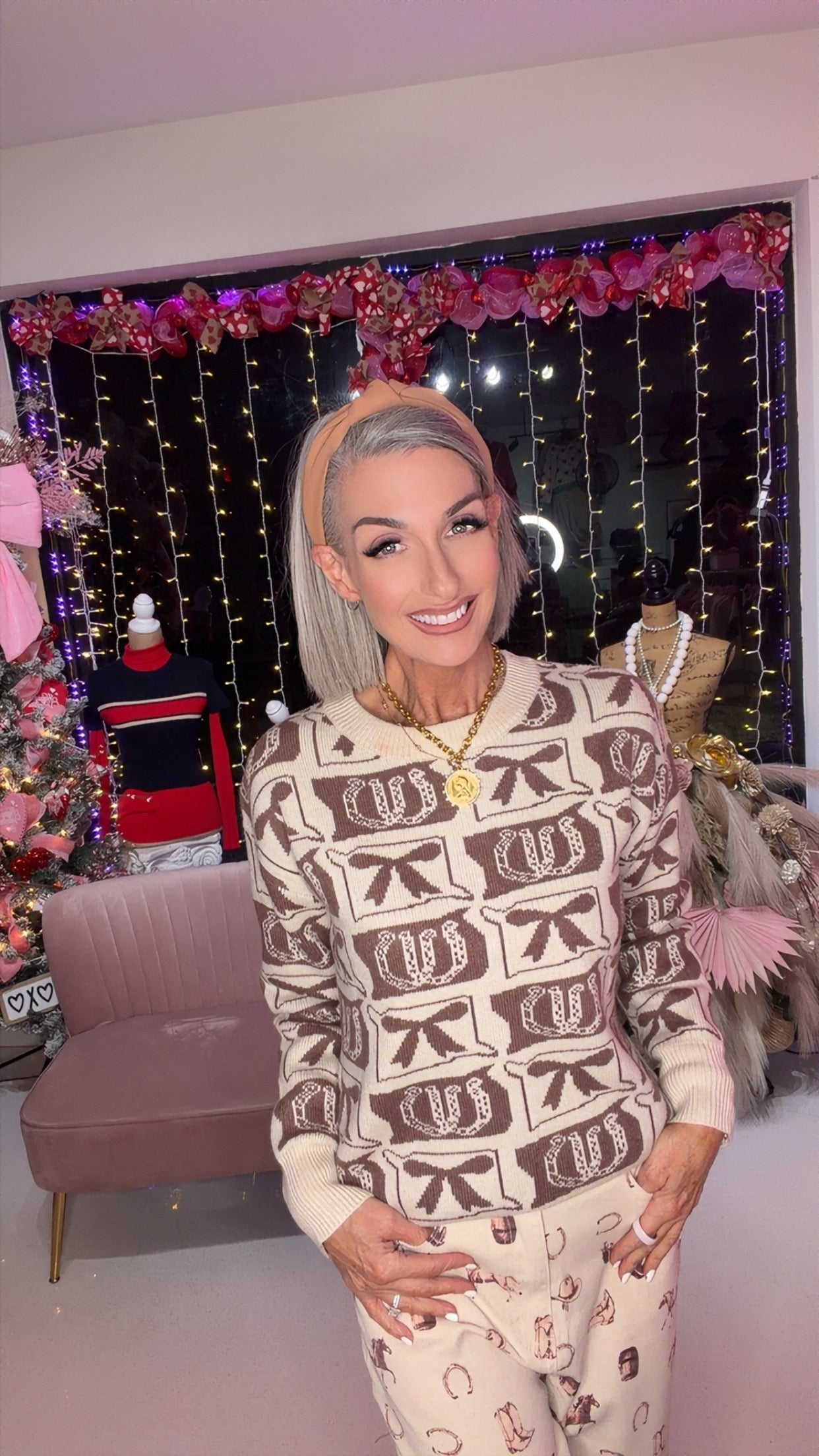 Vintage Western Cowboy Bow Print Knit Sweater