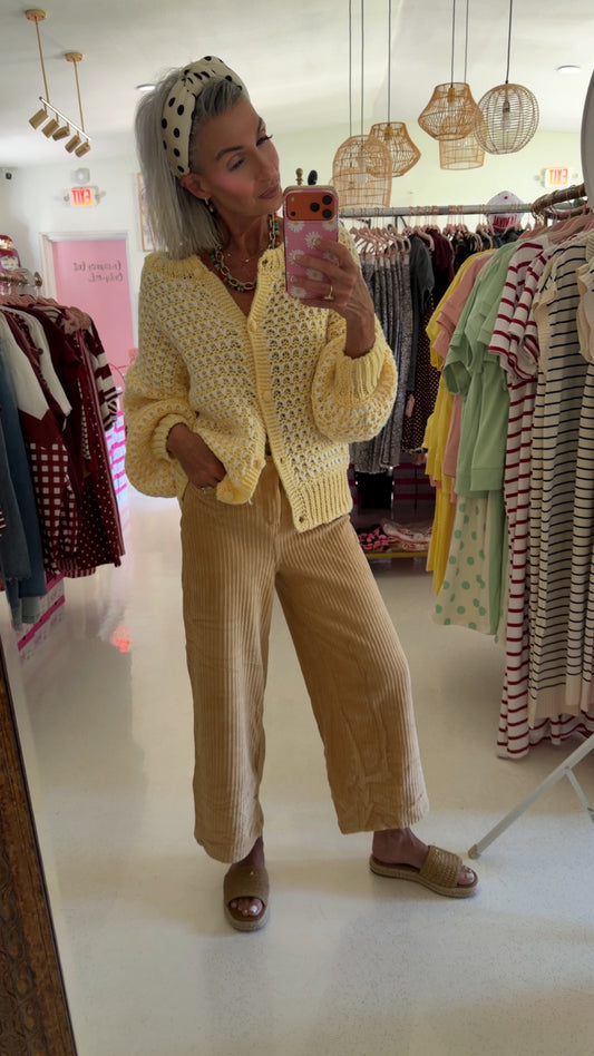 WIDE LEG ANKLE LENGTH CORDUROY PANTS