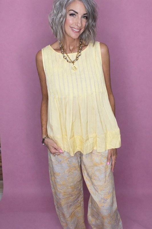 Ladies Solid Color Pleated Sleeveless Tank Top