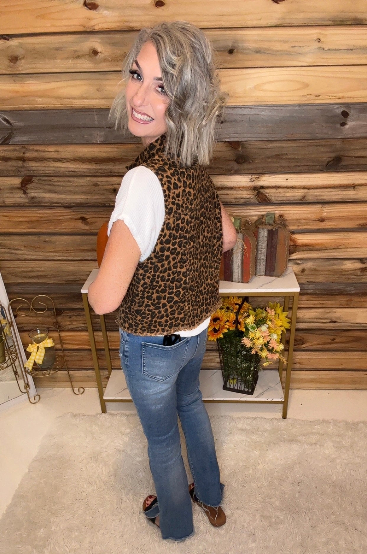 Leopard Printed Collared Casual Vest