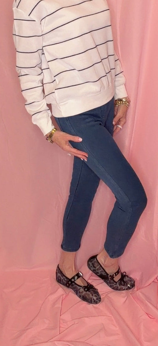 Cropped Jeggings with Back Pockets (25" Inseam)