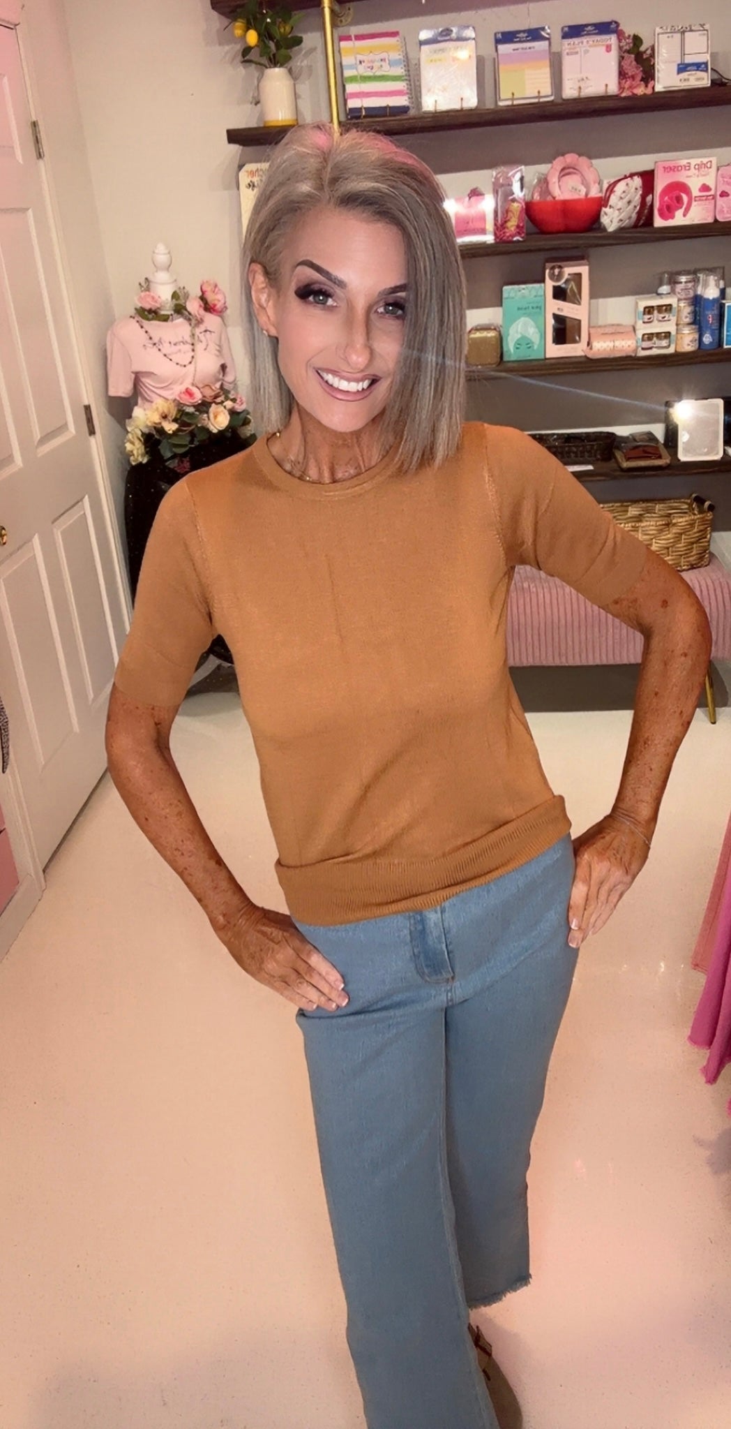 Half Sleeve Crewneck Lightweight Soft Pullover Tee