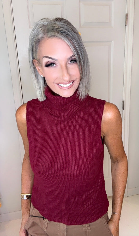 BURGUNDY TURTLE NECK SWEATER TOP