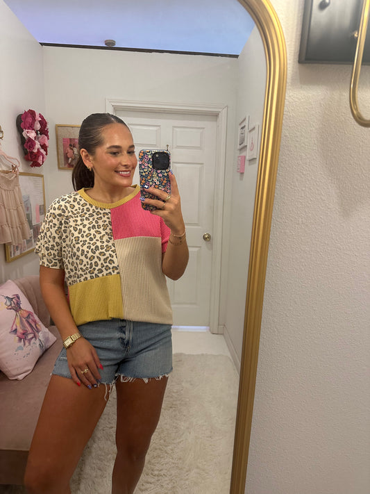 LMT4316-Feeling Fierce Color Block Top