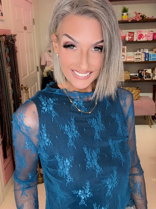 GAME DAY LONG SLEEVE FLORAL LACE TOP