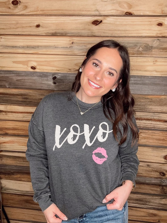 XOXO MINERAL SWEATSHIRTS