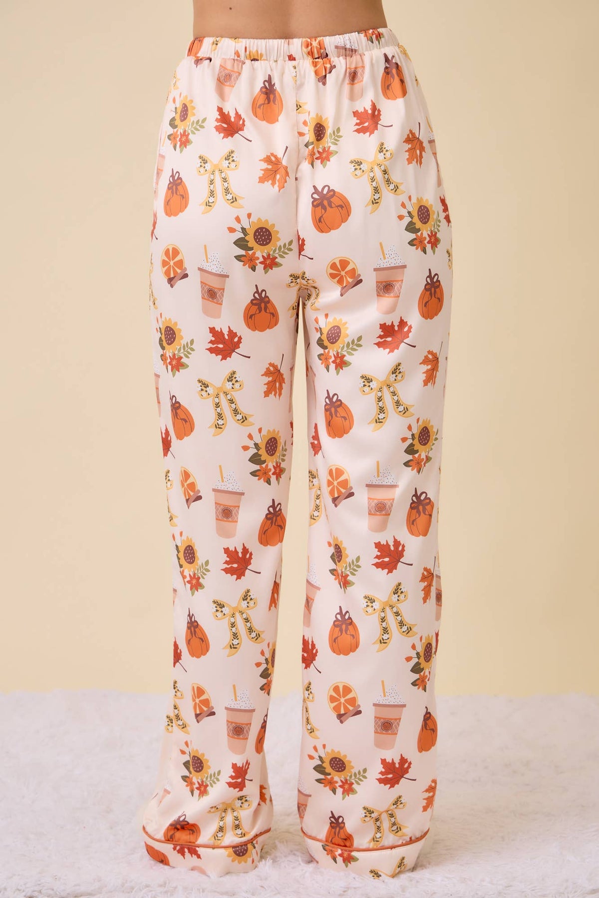 Pumpkin Spice Fall Print Pajama Set – Holiday Sleepwear