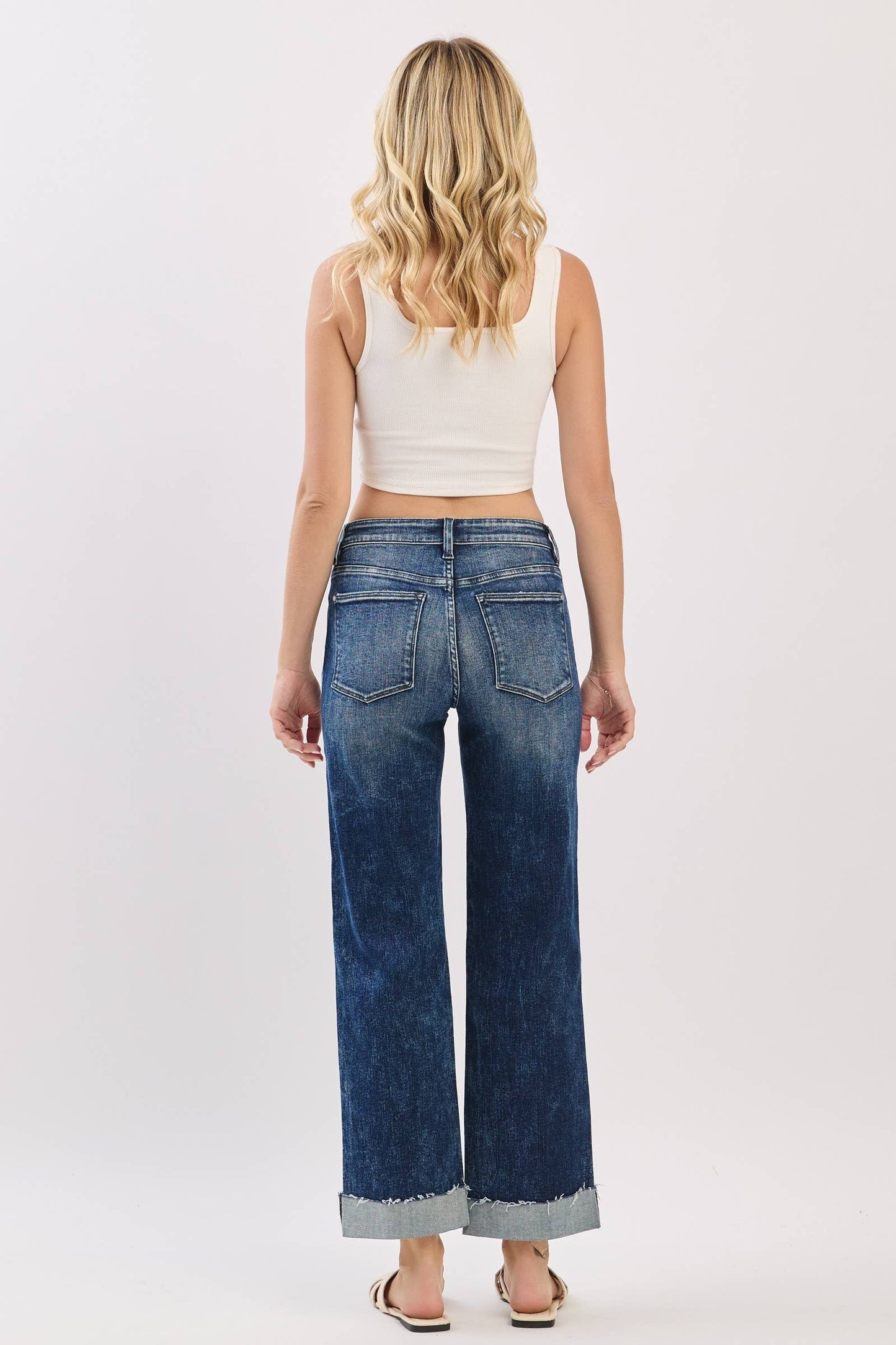 Petra MID RISE LOOSE STRAIGHT W/ CUFFED HEM JEANS